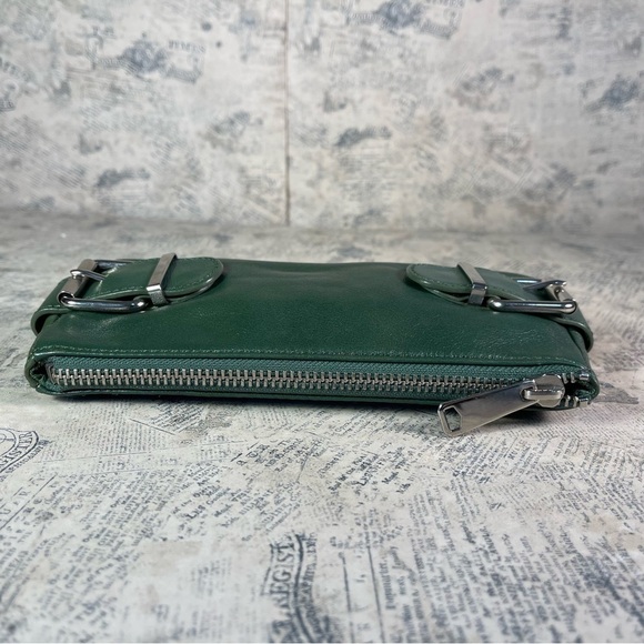 banana republic leather clutch bag with 2 buckles on front - Picture 6 of 11